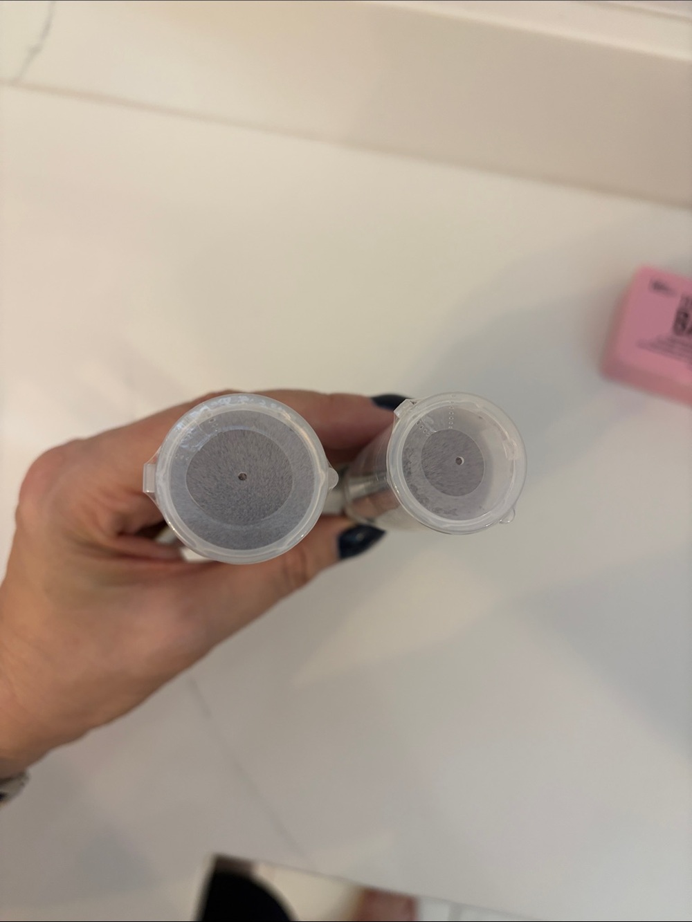 IT Cosmetics Foundation Brushes + Brush Bath - Picture 10 of 14
